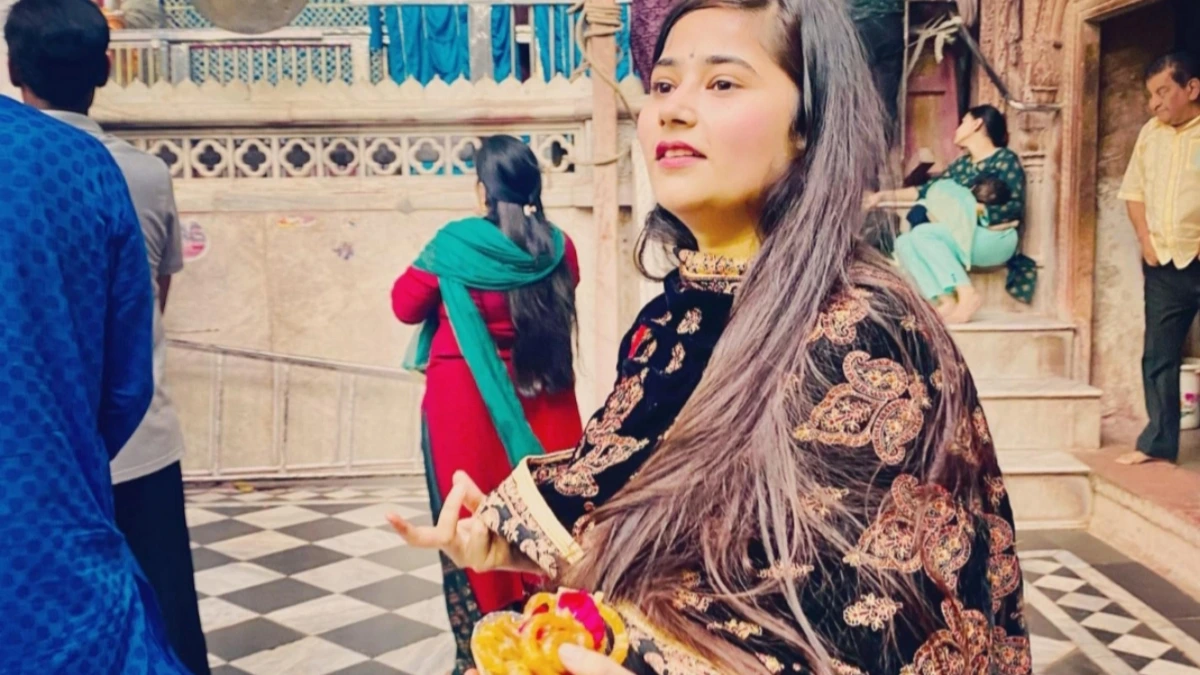 Is Devi Neha Saraswat Married?
